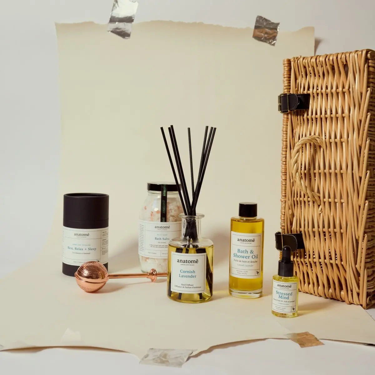 The Luxury Sleep Hamper Cornish Lavender anatomē