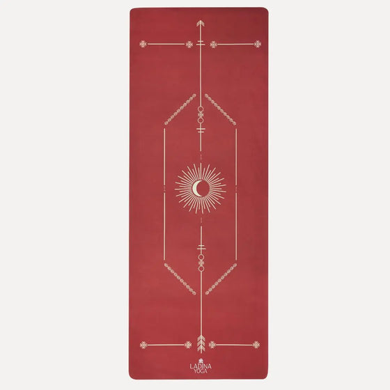 Warrior Red Velvet - Sustainable Yoga Mat Ladina Yoga