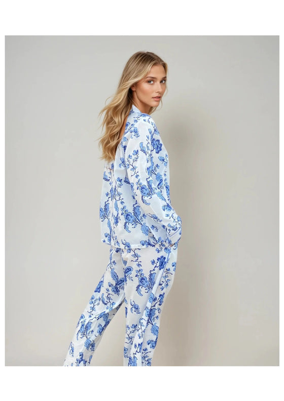 White/Blue Women's Long Sleeve Pyjama - St Ignacio AMOKA DALO