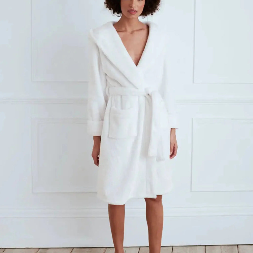 White Fleece Dressing Gown Chelsea Peers