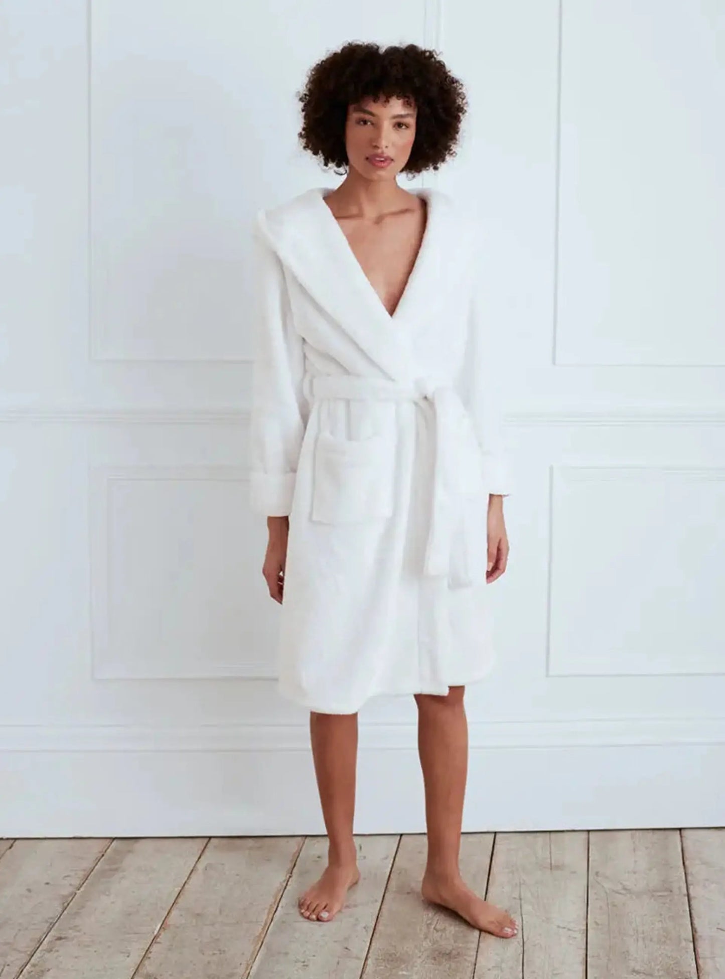 White Fleece Dressing Gown Chelsea Peers