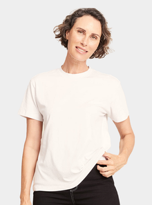  White Women's Classic Crew Neck T-Shirt Boody