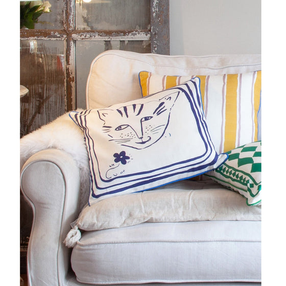 Cushion Cover / "The Cat's Head"